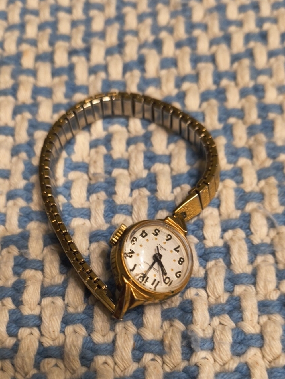 Antique Vintage Gold Women's Watches Bulova And Waltham Not Working Good Cond - Picture 6 of 7
